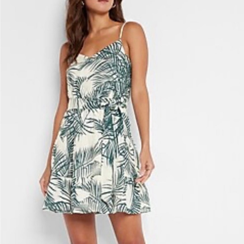 Express eyelet v neck dress NWT